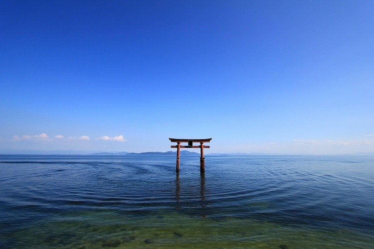 一人旅中、滋賀県琵琶湖で撮影した写真